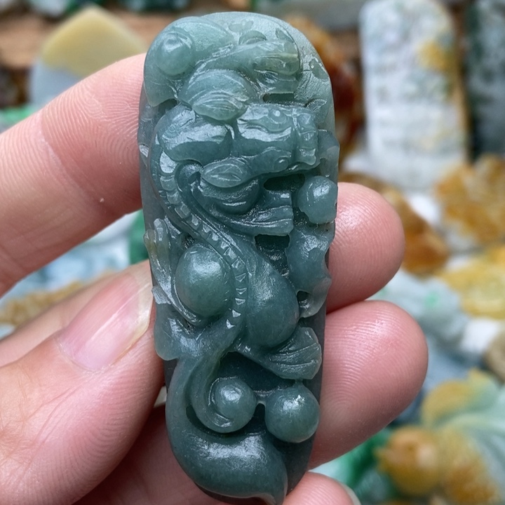 定制翡翠未镶嵌翡翠