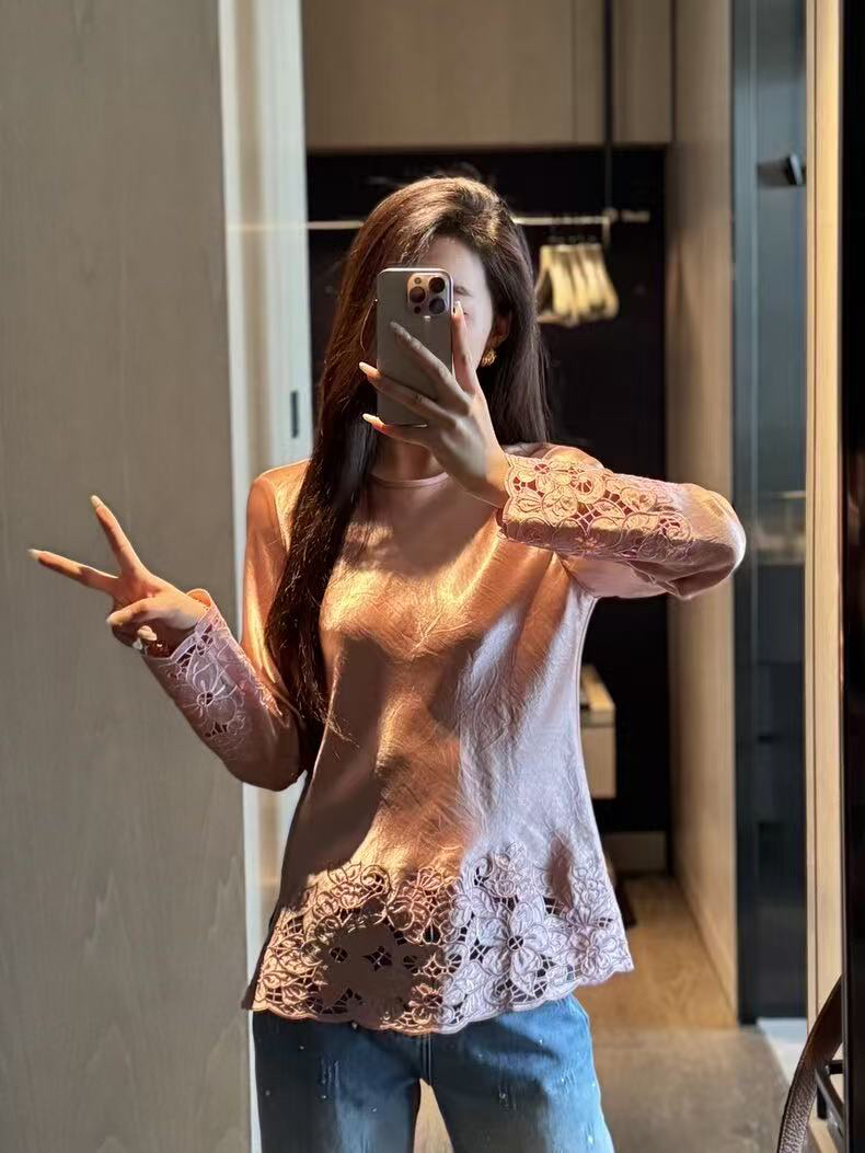玛薇丝【浮世花】重工镂空雕花刺绣衬衫