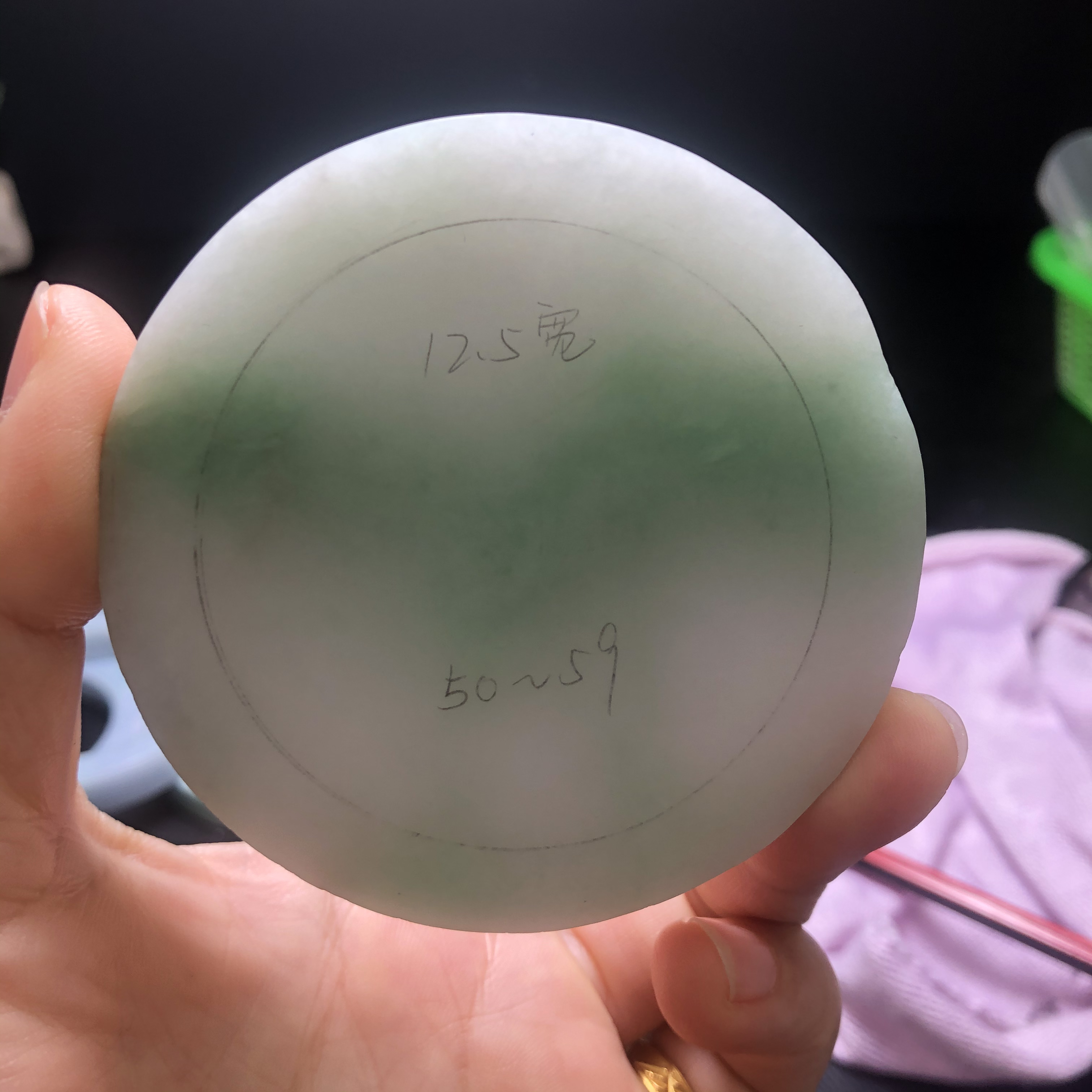 天然缅甸翡翠手镯定制