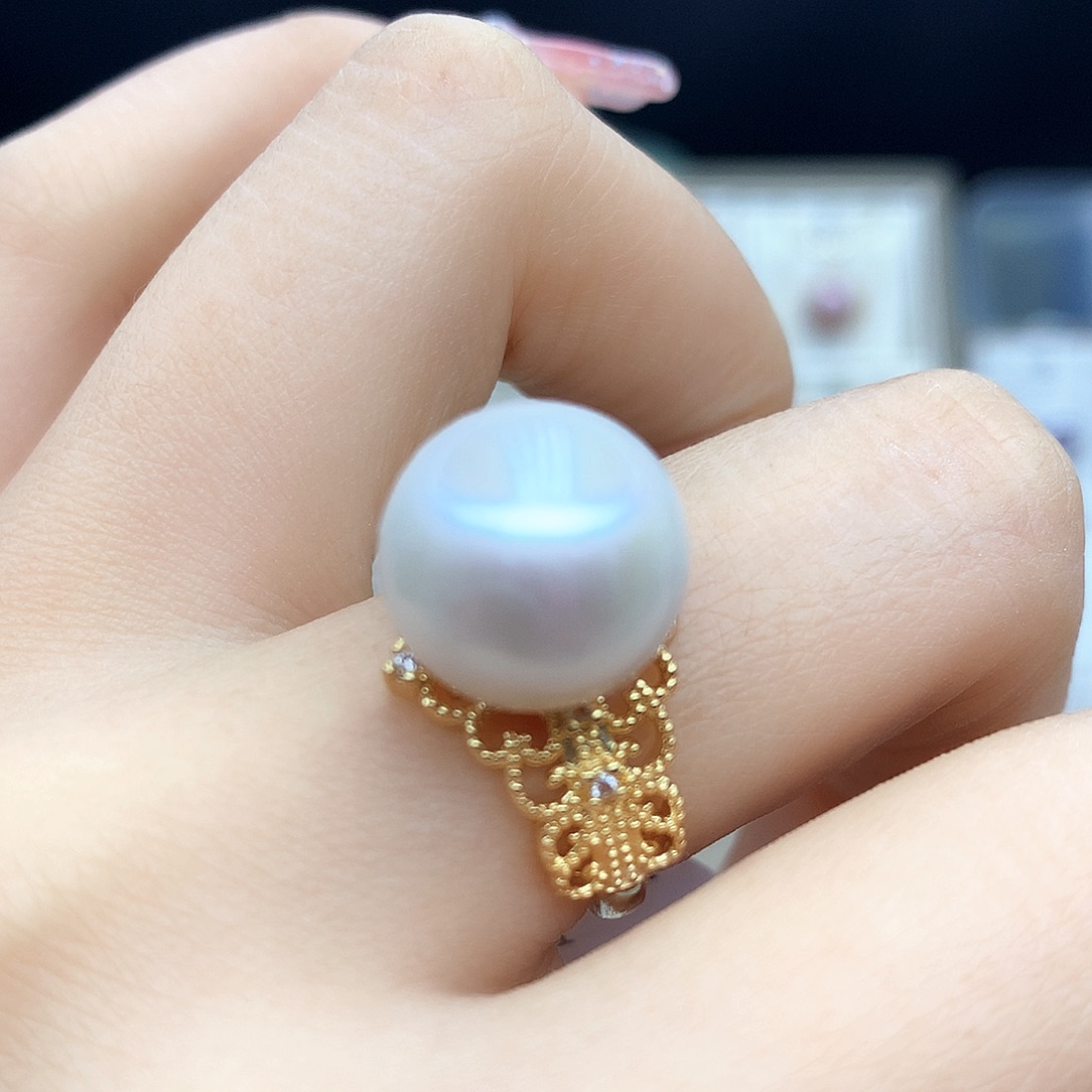 淡水珍珠颈饰合金