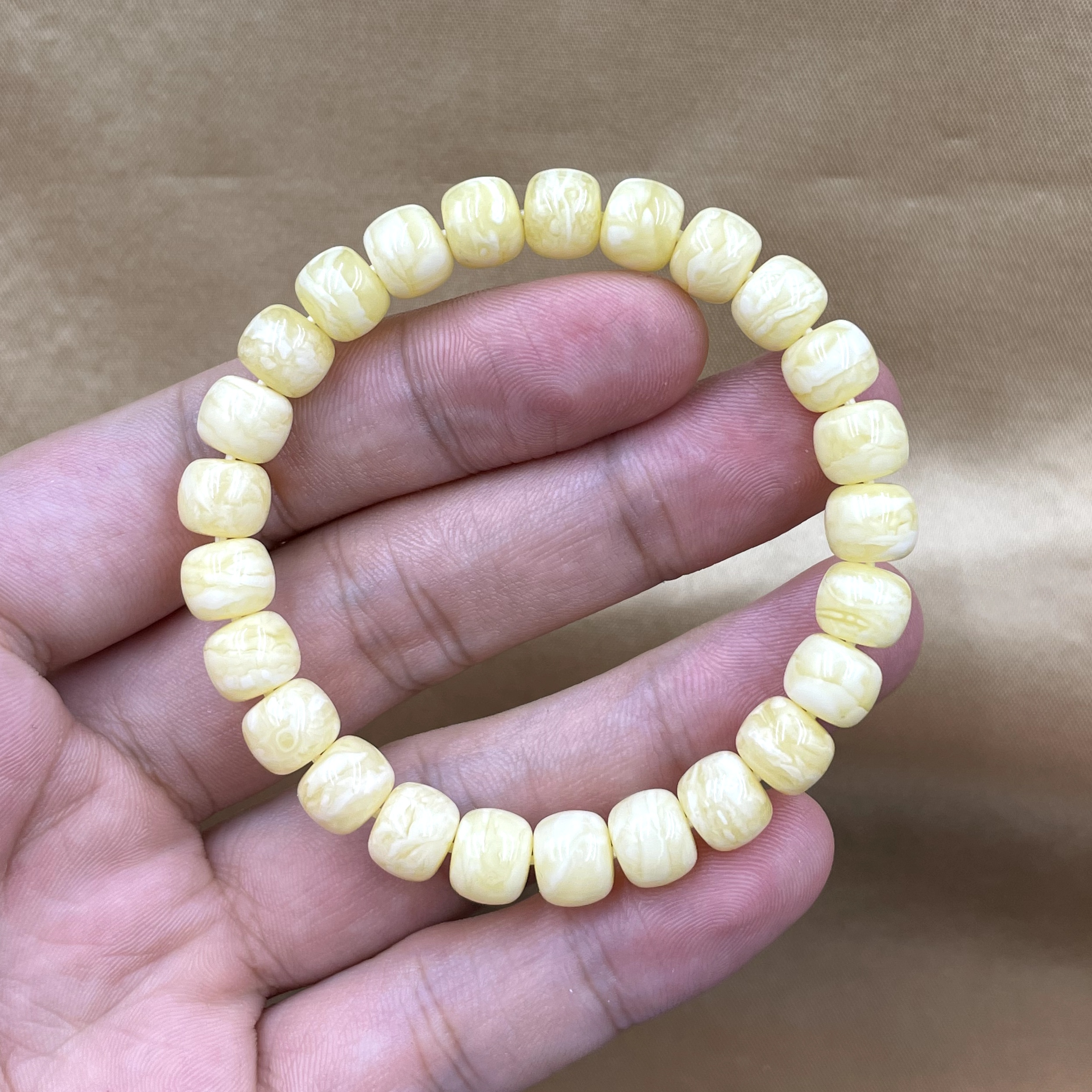 原矿俄料蜜蜡老型手串满瓷白虎皮妖孽器型饱满黄金比例1:1尺寸8×7