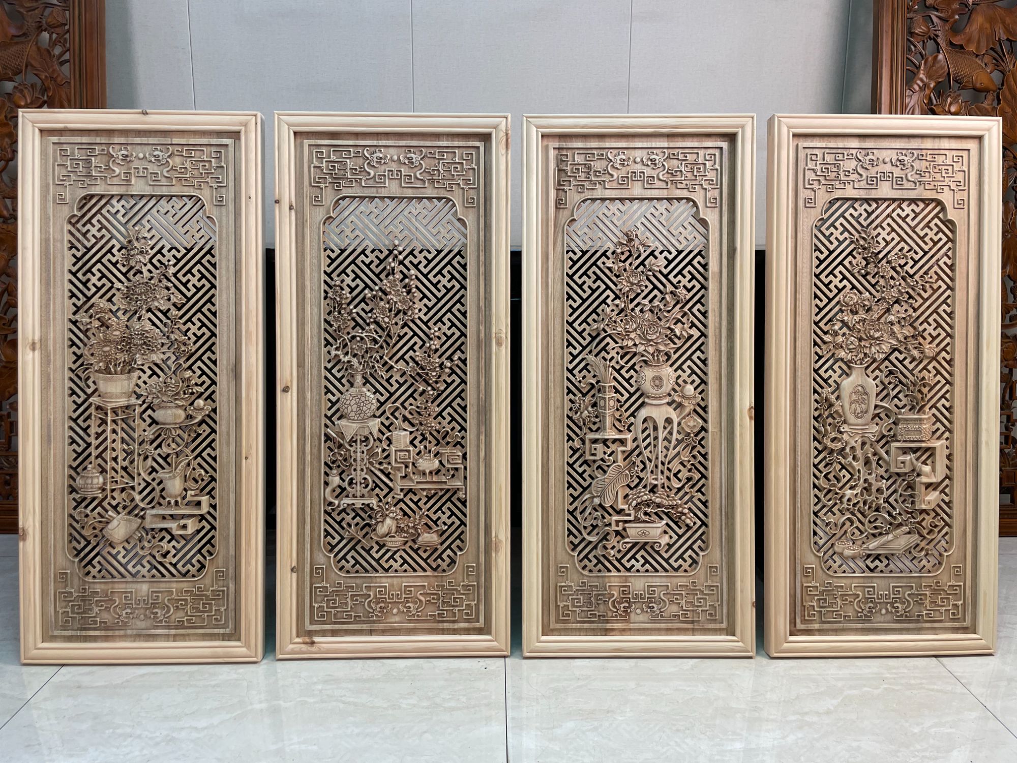 嵊州木雕梅兰竹菊香樟木客厅挂画中式客厅实木博古八宝图100X43