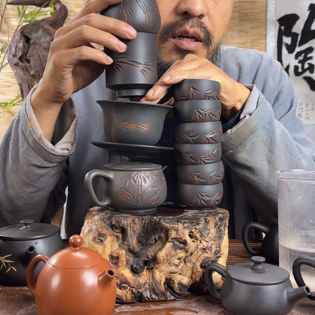 杯建水紫陶线雕壶➕盖碗➕主人杯➕6杯