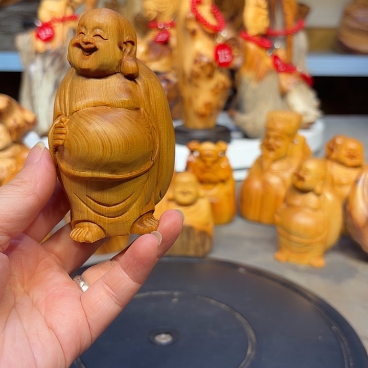 柏木太行崖柏弥勒佛