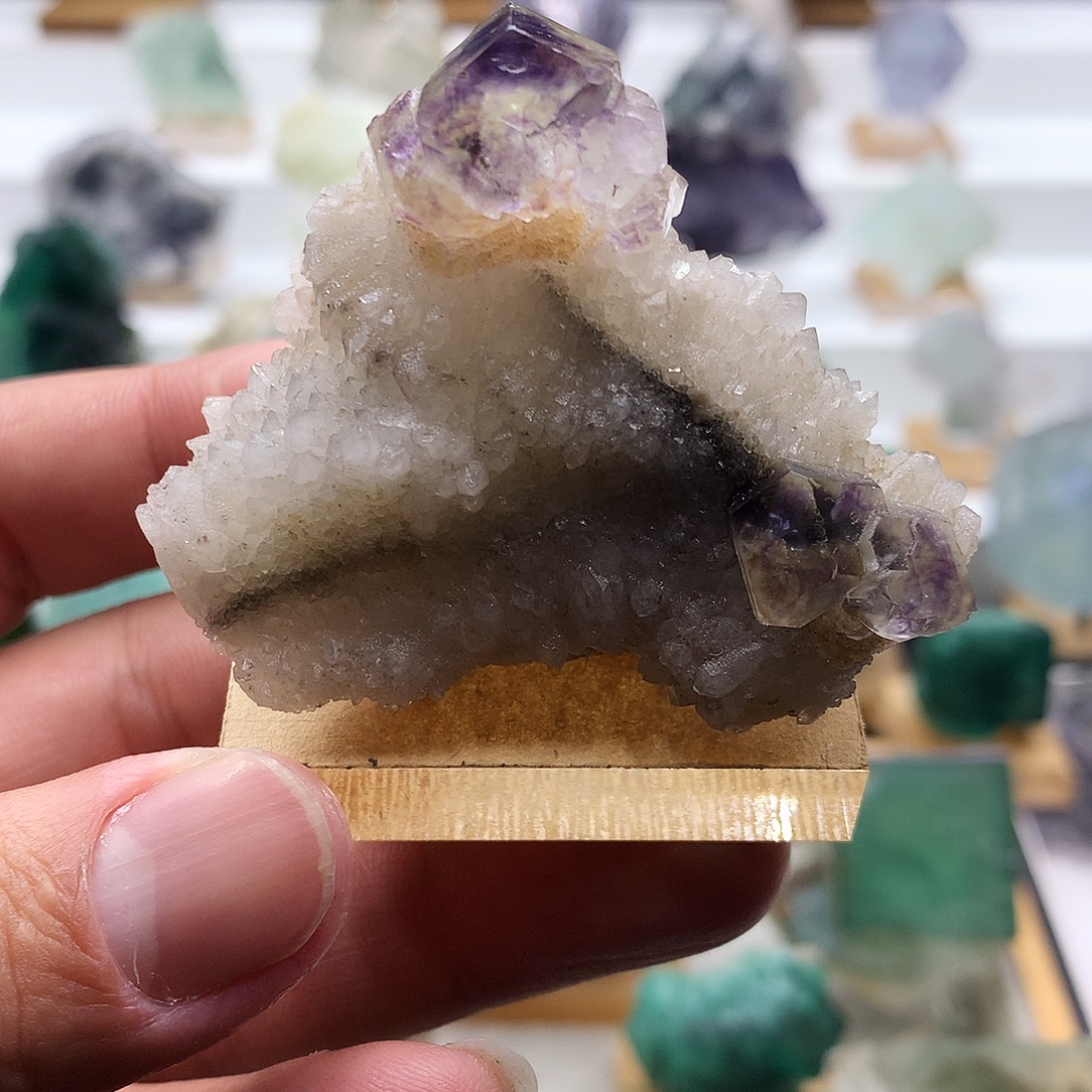 石材福建水晶和紫萤石共生