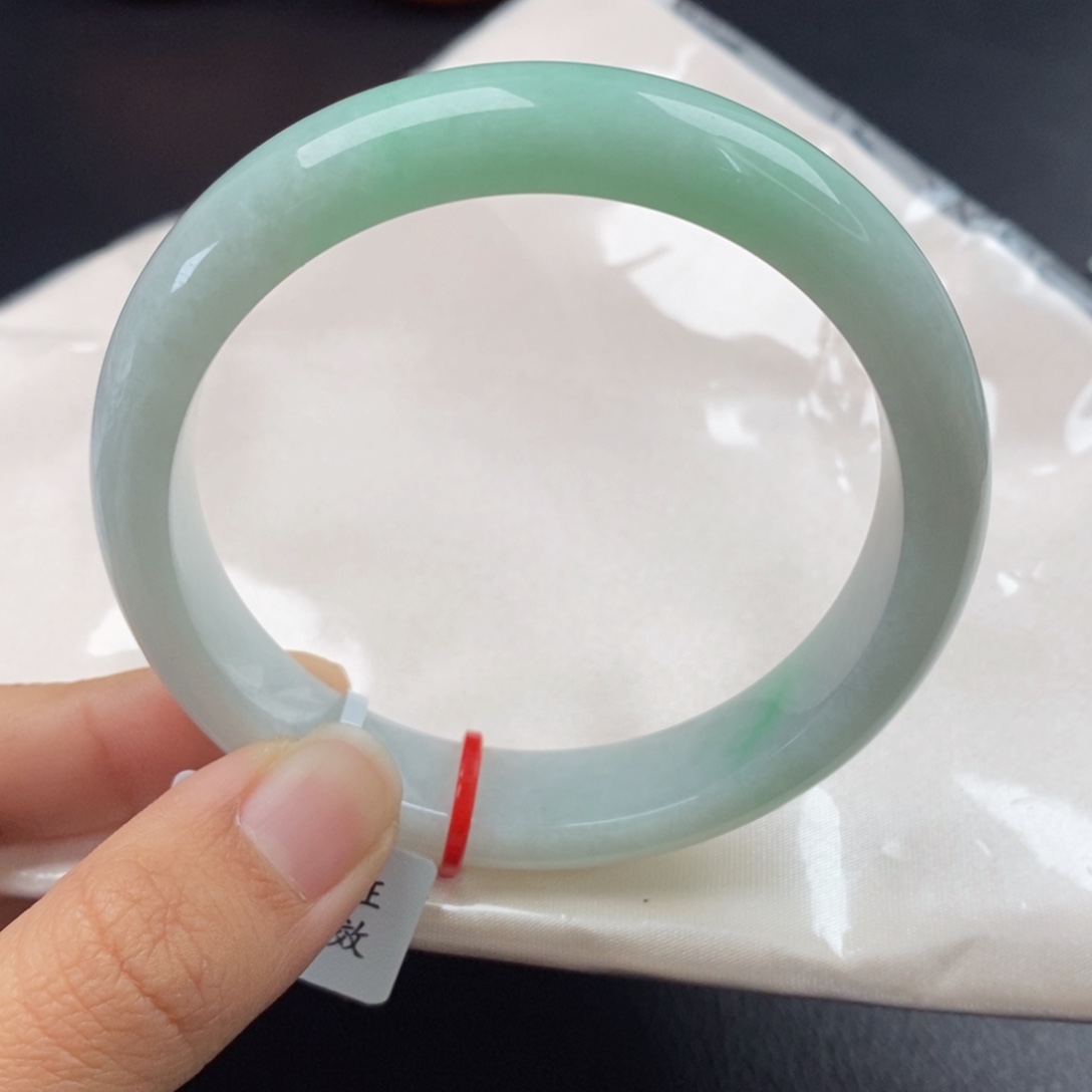 翡翠手镯未镶嵌59.3正圈