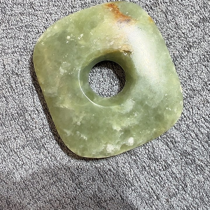 岫岩河磨玉（透闪石质玉）未镶嵌颈饰挂件