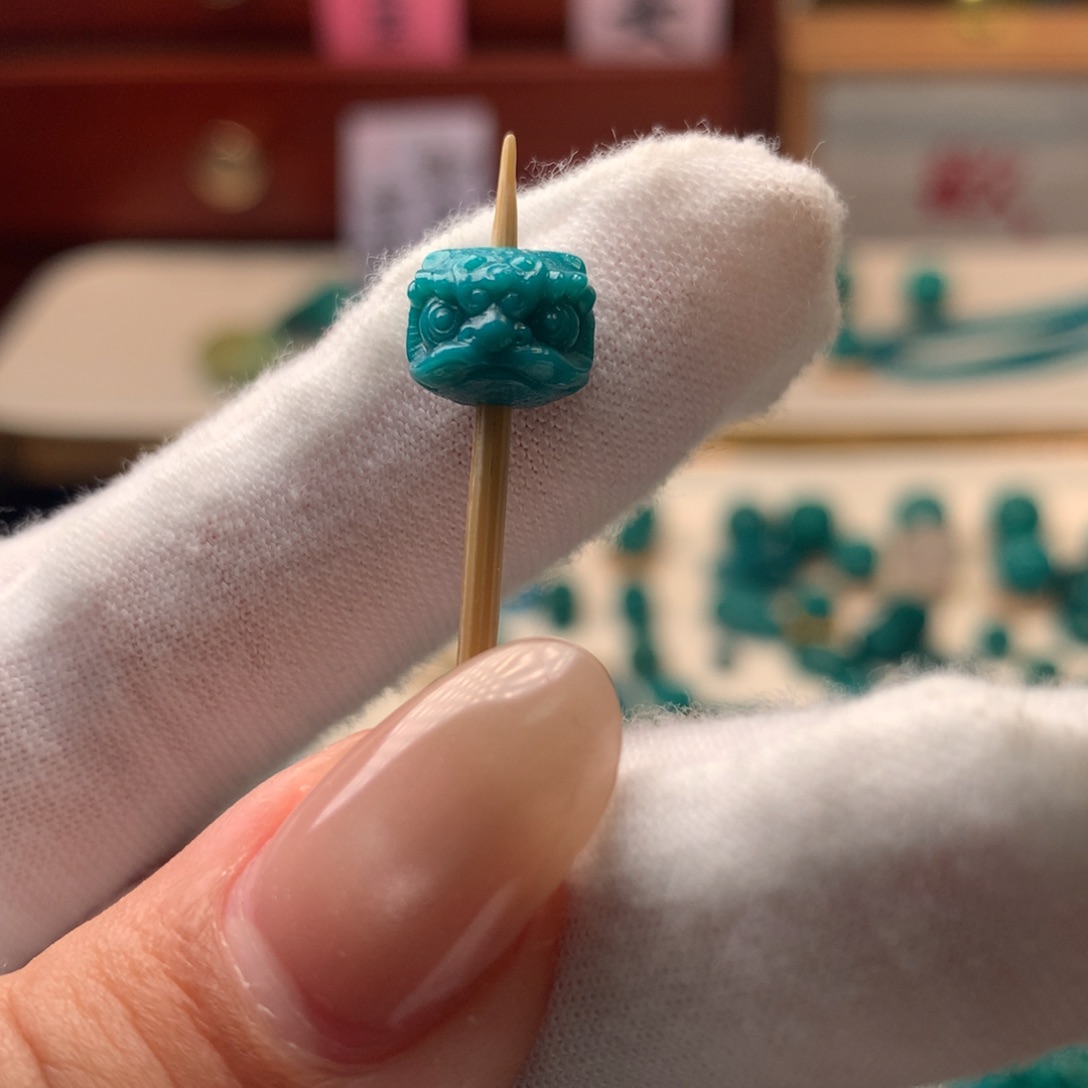 龙***渣绿松石未镶嵌配饰