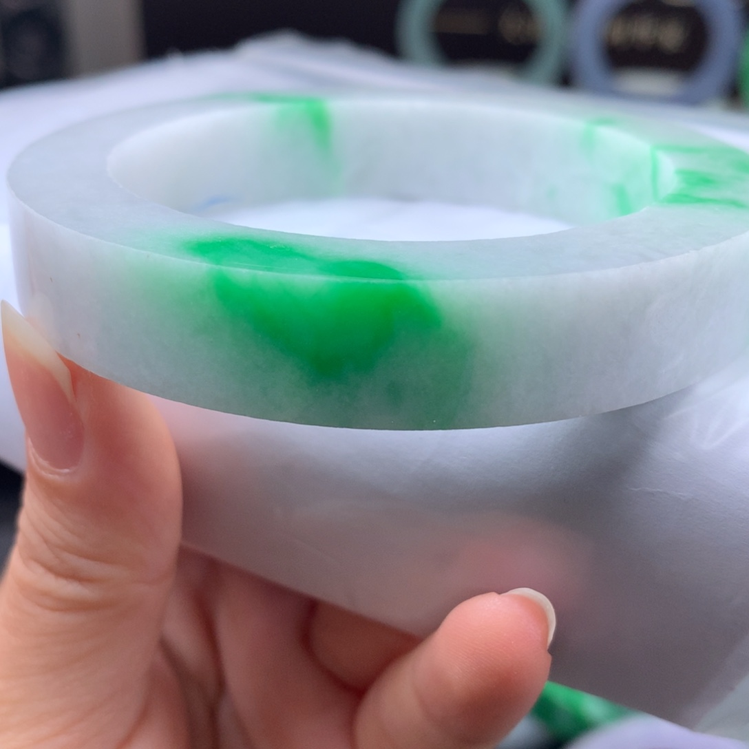 定制翡翠未镶嵌种老白底青57一62