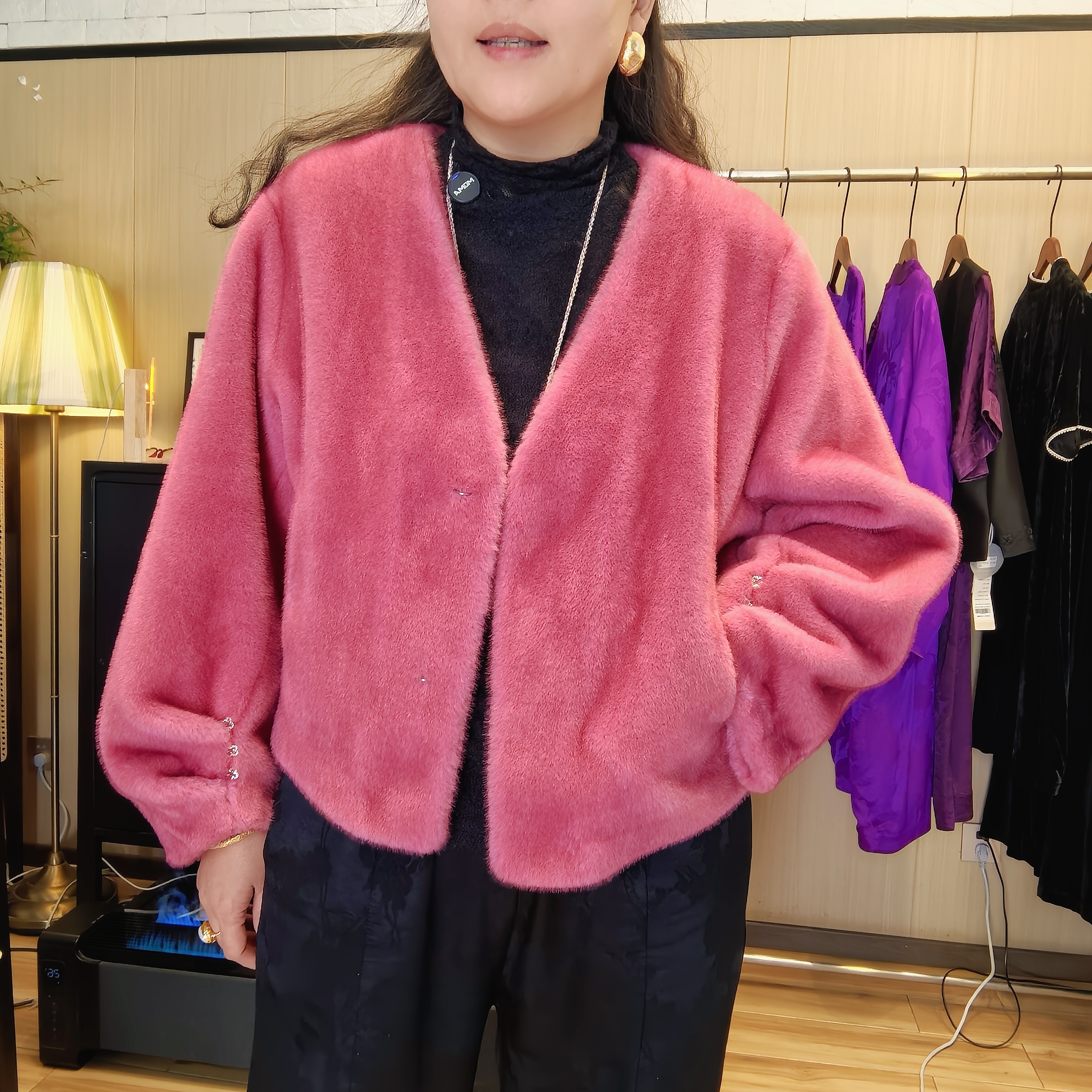人造皮草 【即遇——紫贝】冬款V领气质百搭毛外套