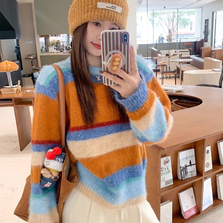 韩系多巴胺条纹圆领毛衣女秋冬新款小个子内搭针织衫慵懒风上衣女