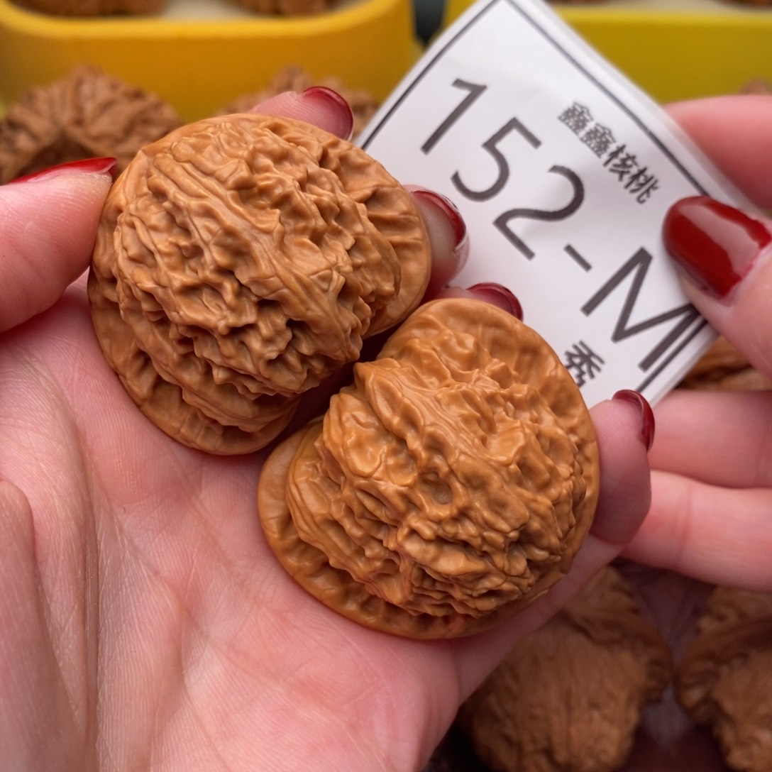 文玩核桃把件白狮42