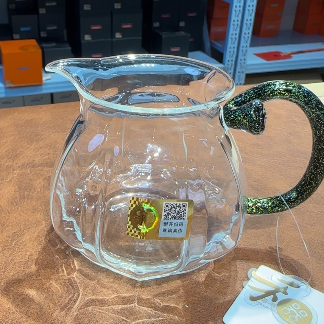 W***6禾器莲君公道杯黑金