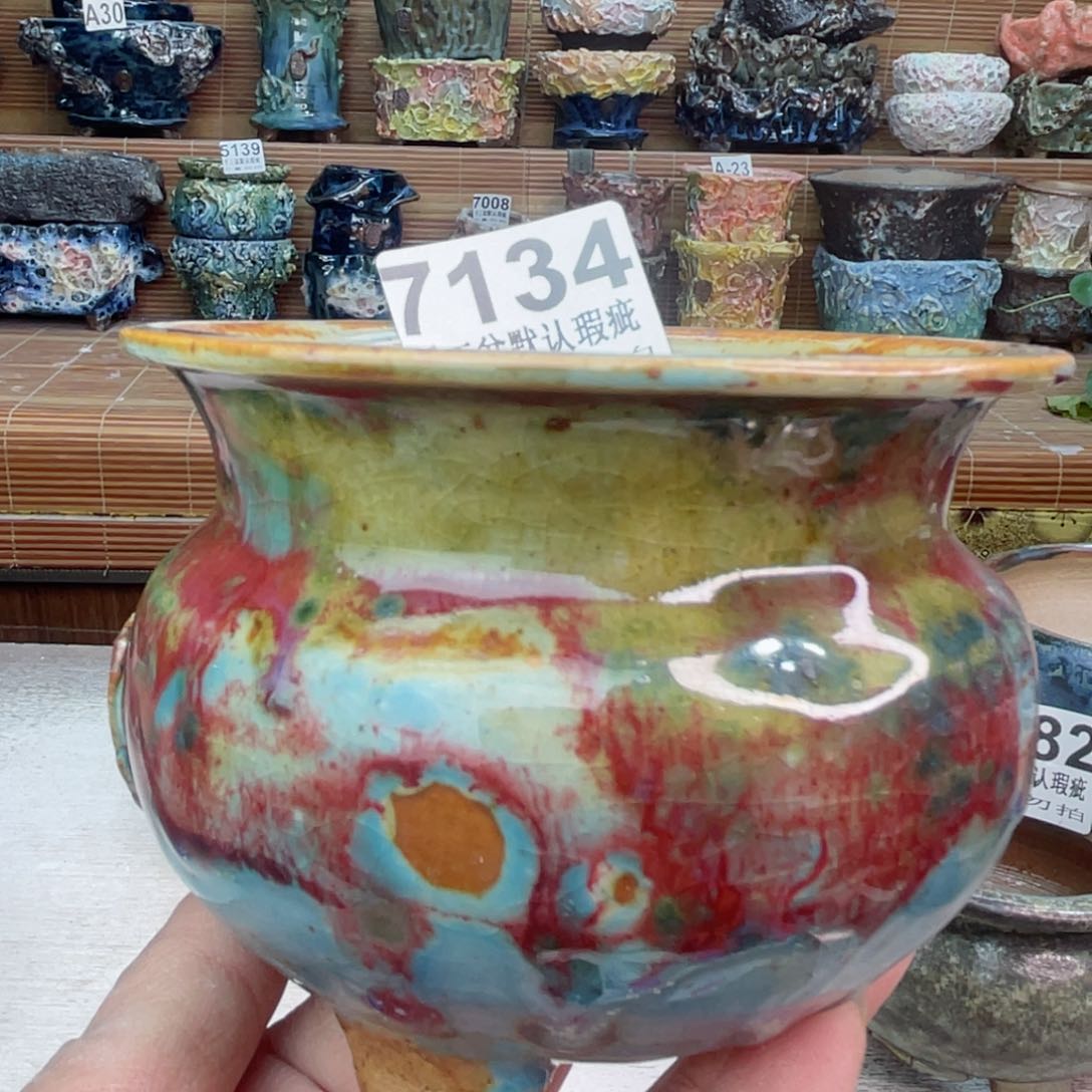 景德镇陶瓷艺术罐，全手工制作瑕疵特价