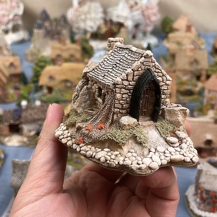 中古瓷器小房子盘子