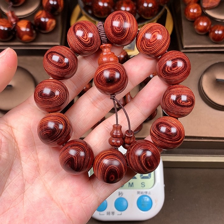【闪购商品】黄花梨/降香黄檀一**佛2.0规格15W