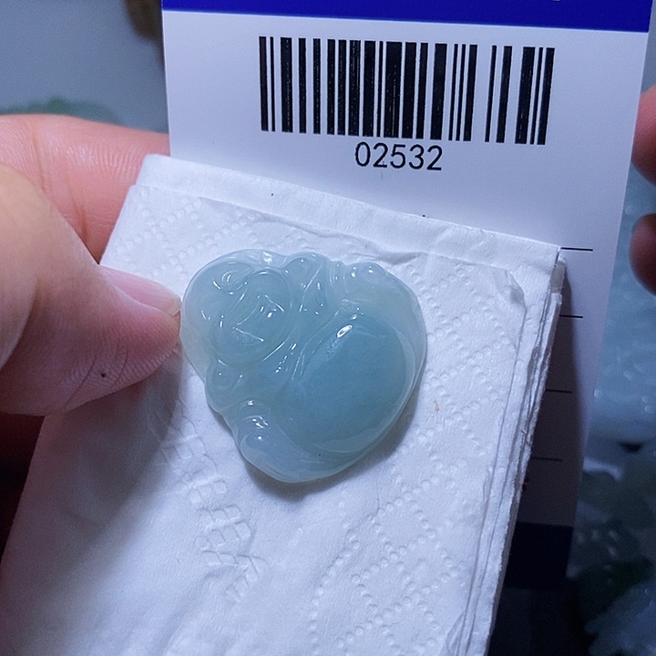 翡翠未镶嵌颈饰天光墟翡翠市场现金代购