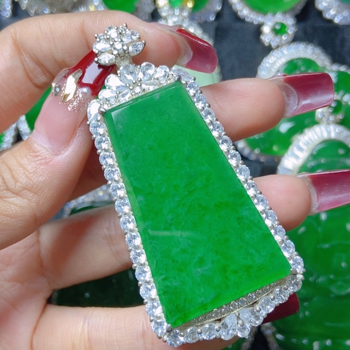 翡翠颈饰银S925镶嵌