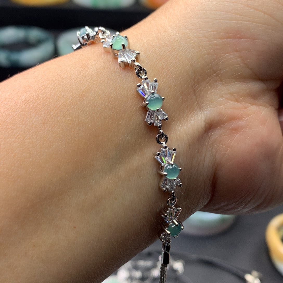 翡翠手链未镶嵌多样性