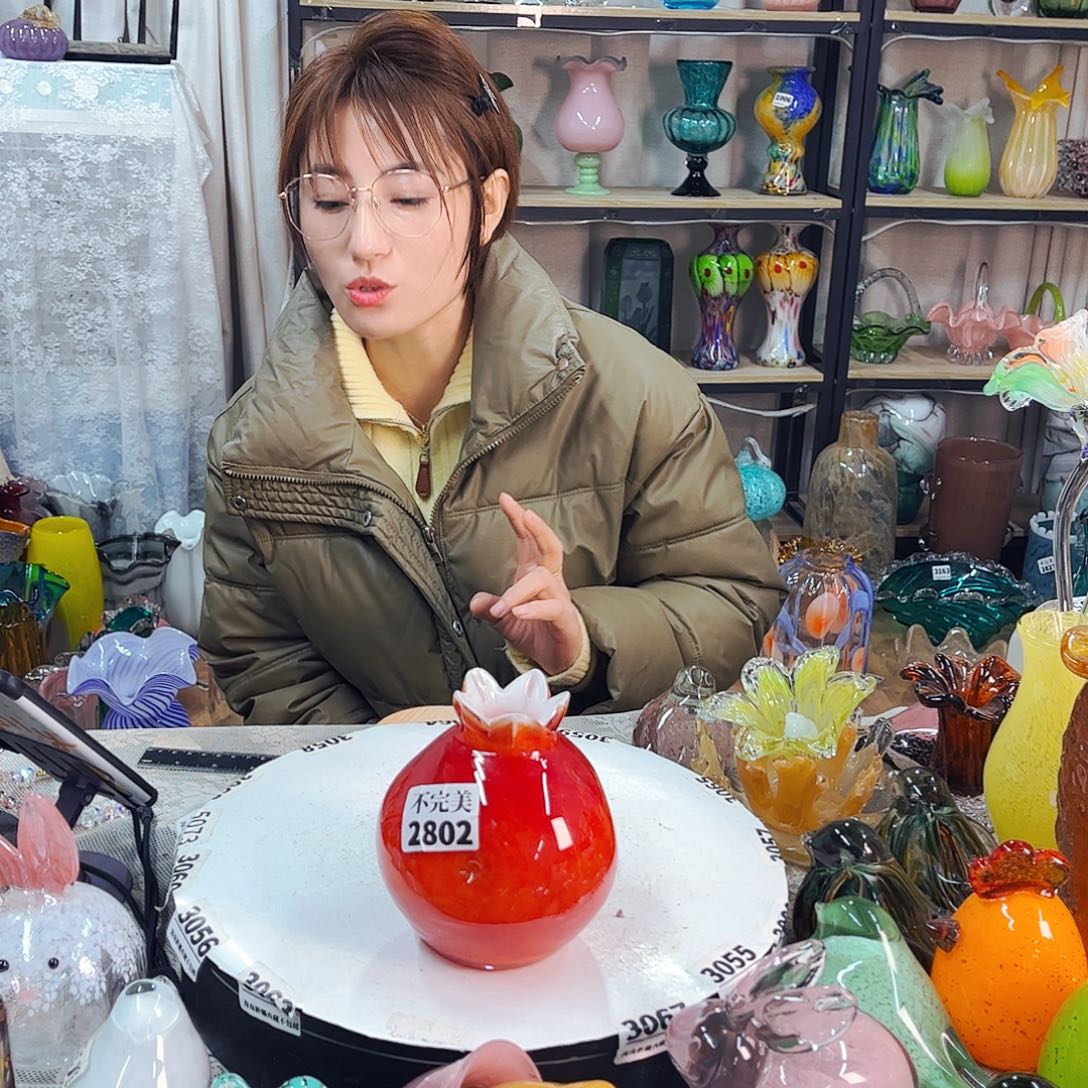 2802 家悦琉璃工艺品不完美