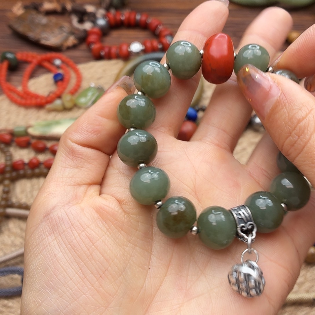 泇***诺南红玛瑙未镶嵌手链