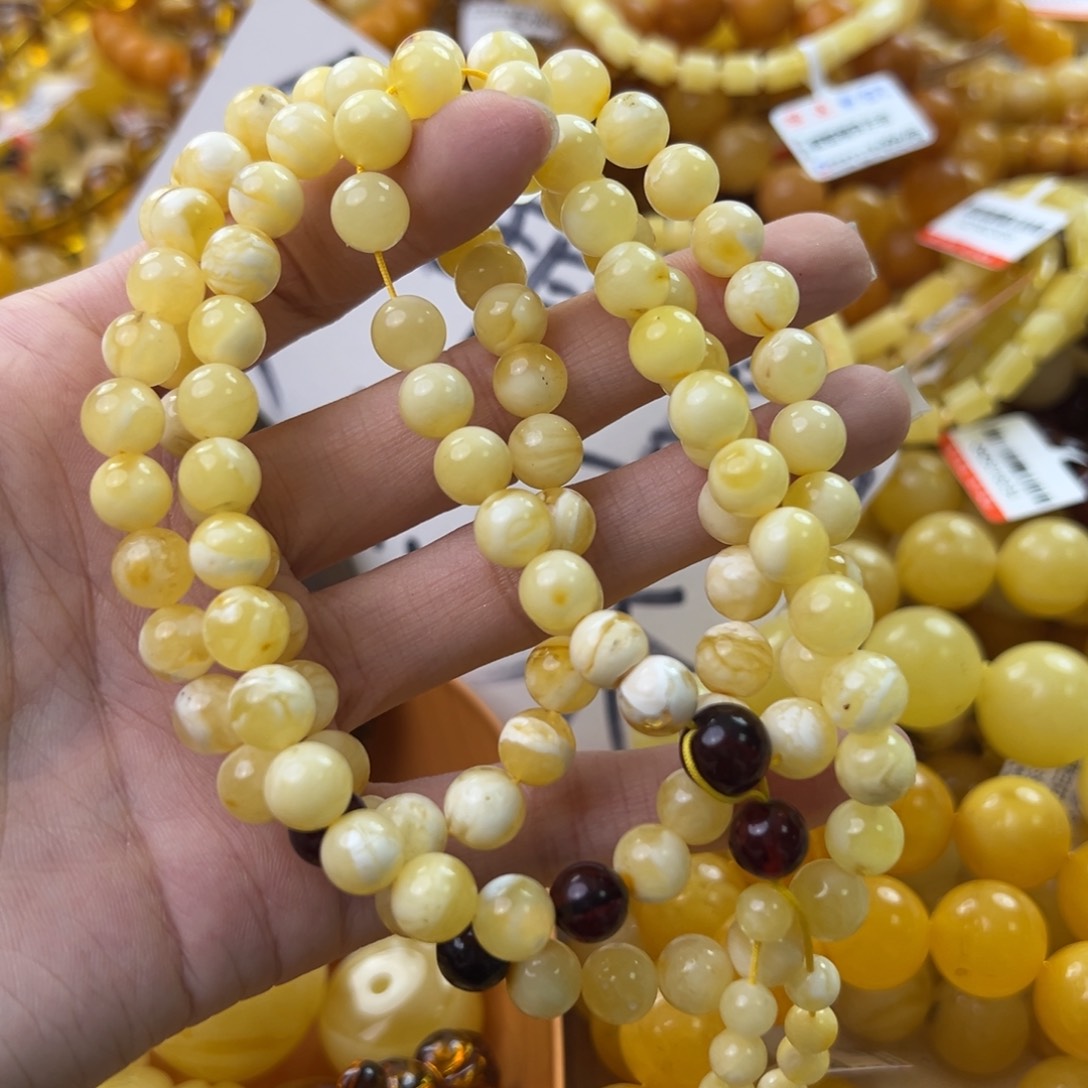 琥珀珠宝奇石未镶嵌