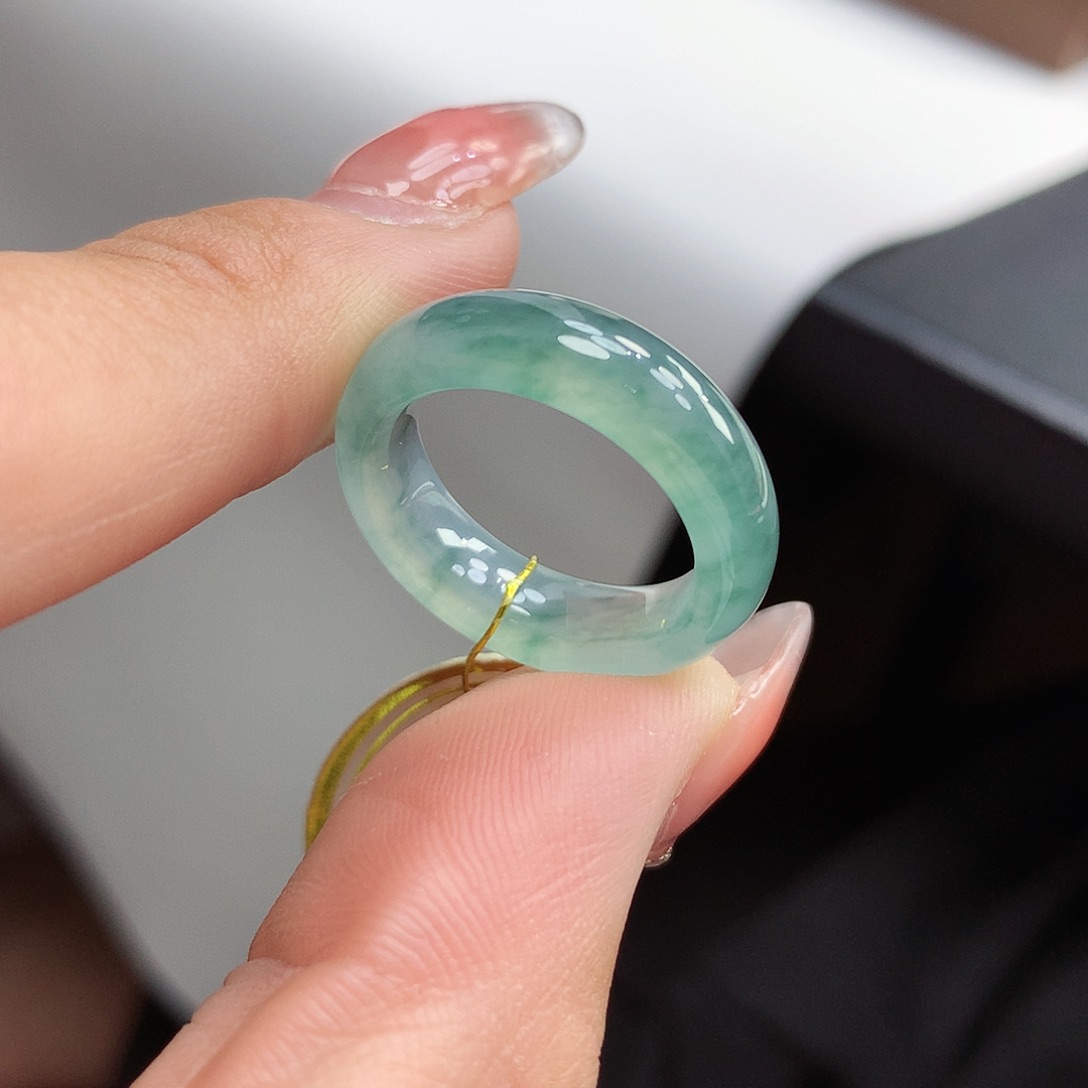 翡翠戒指未镶嵌13号