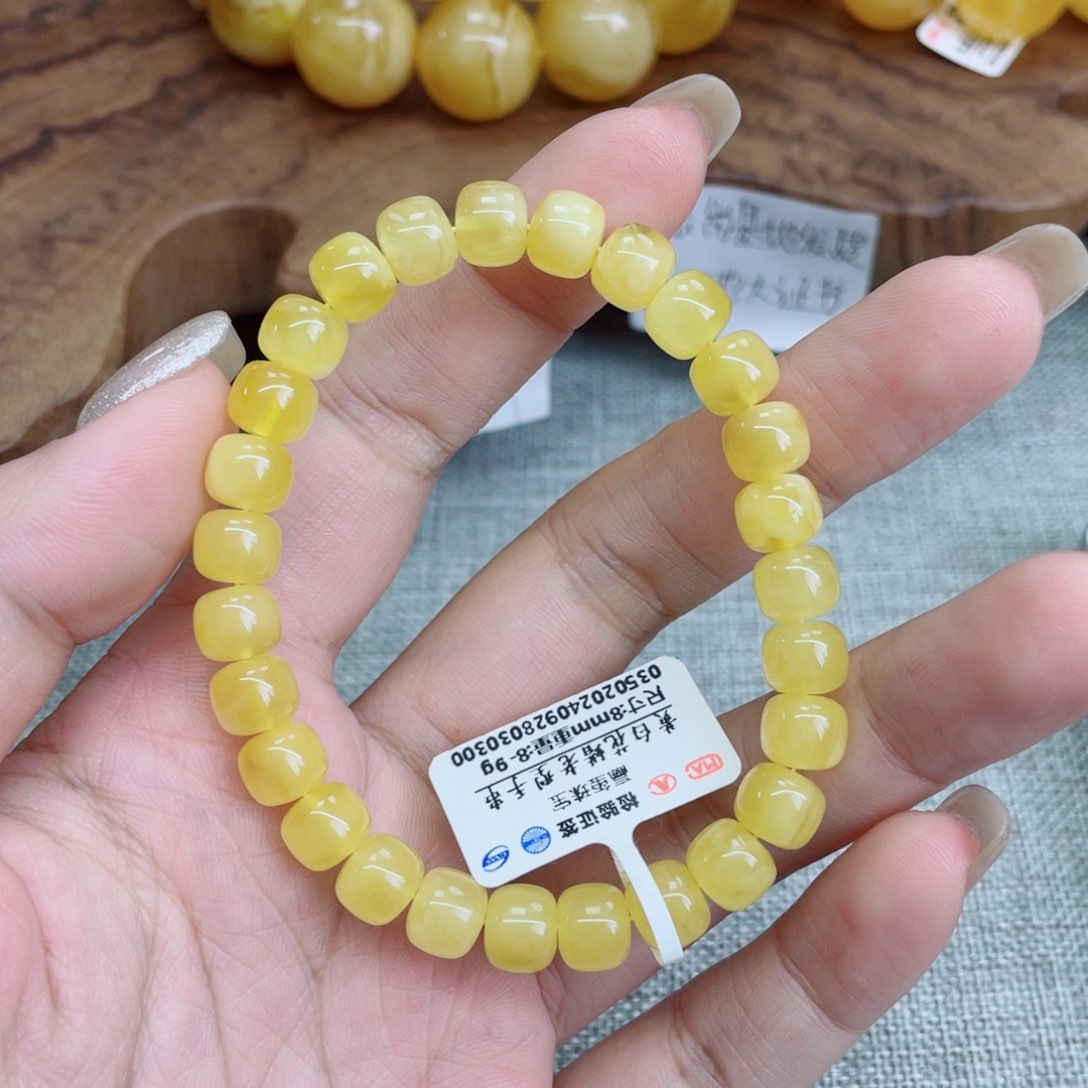 未镶嵌蜜蜡裸石蜜蜡69