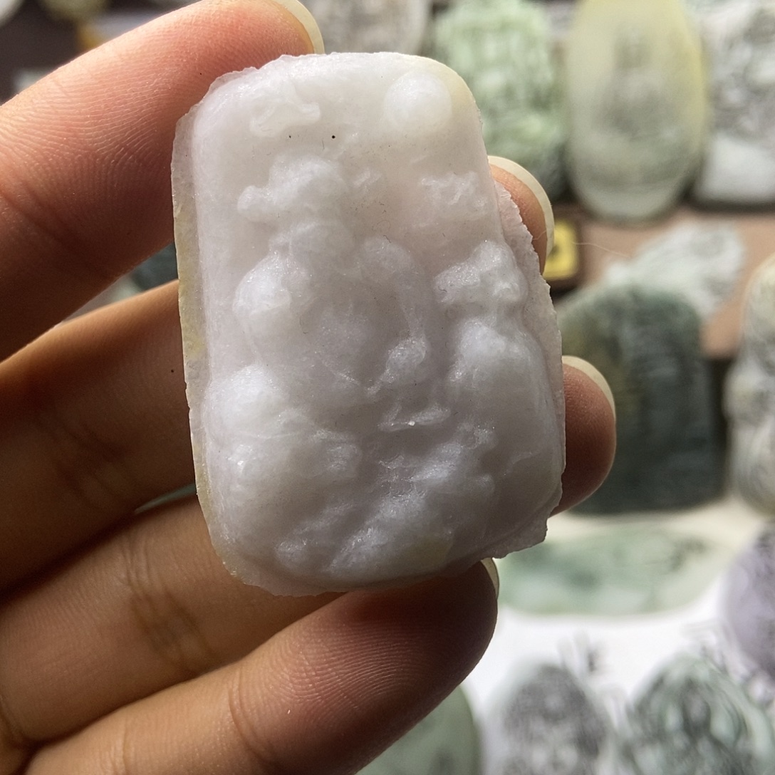 定制翡翠未镶嵌翡翠