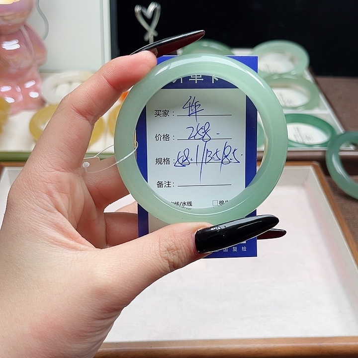 东陵石未镶嵌手镯