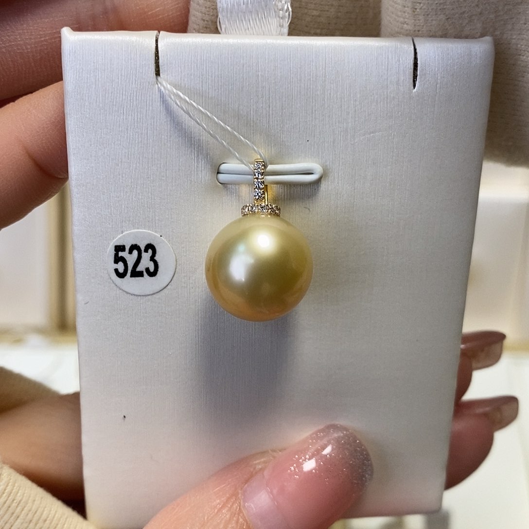 海水珍珠吊坠(不含链)18K金镶嵌