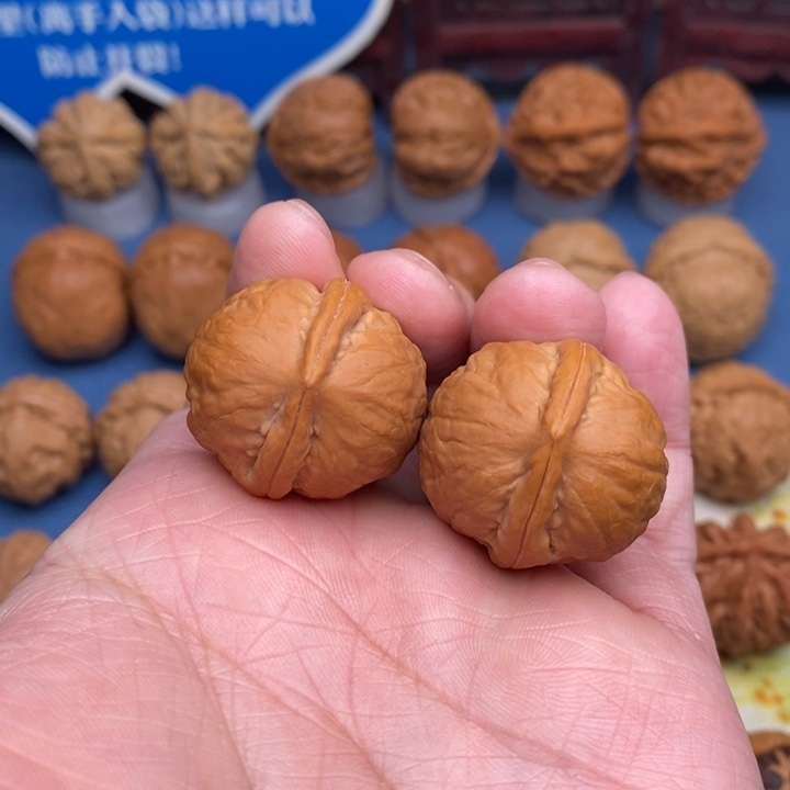 文玩核桃把件…………