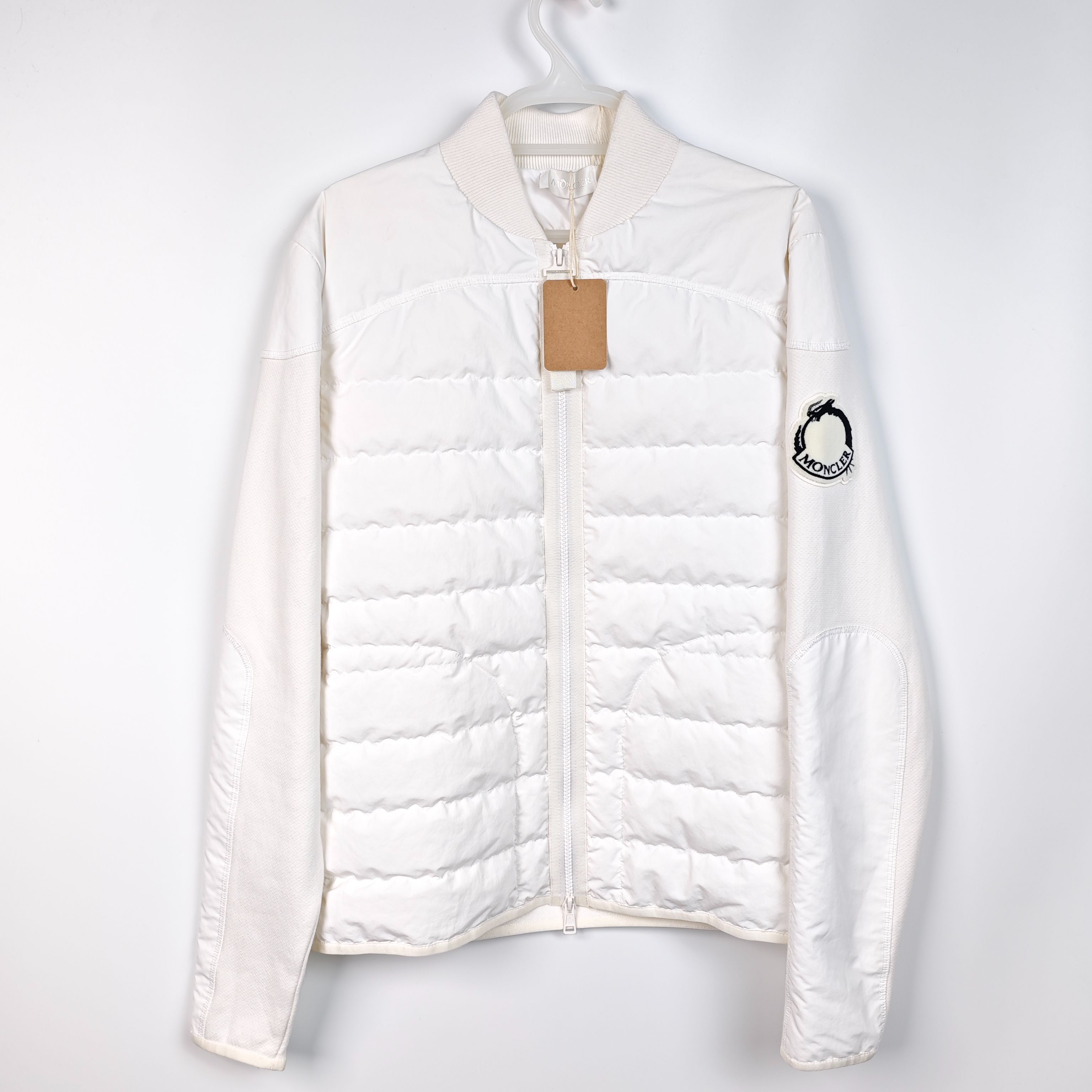 99新 MONCLER  海囤K/蒙口上衣/M码/bx60609