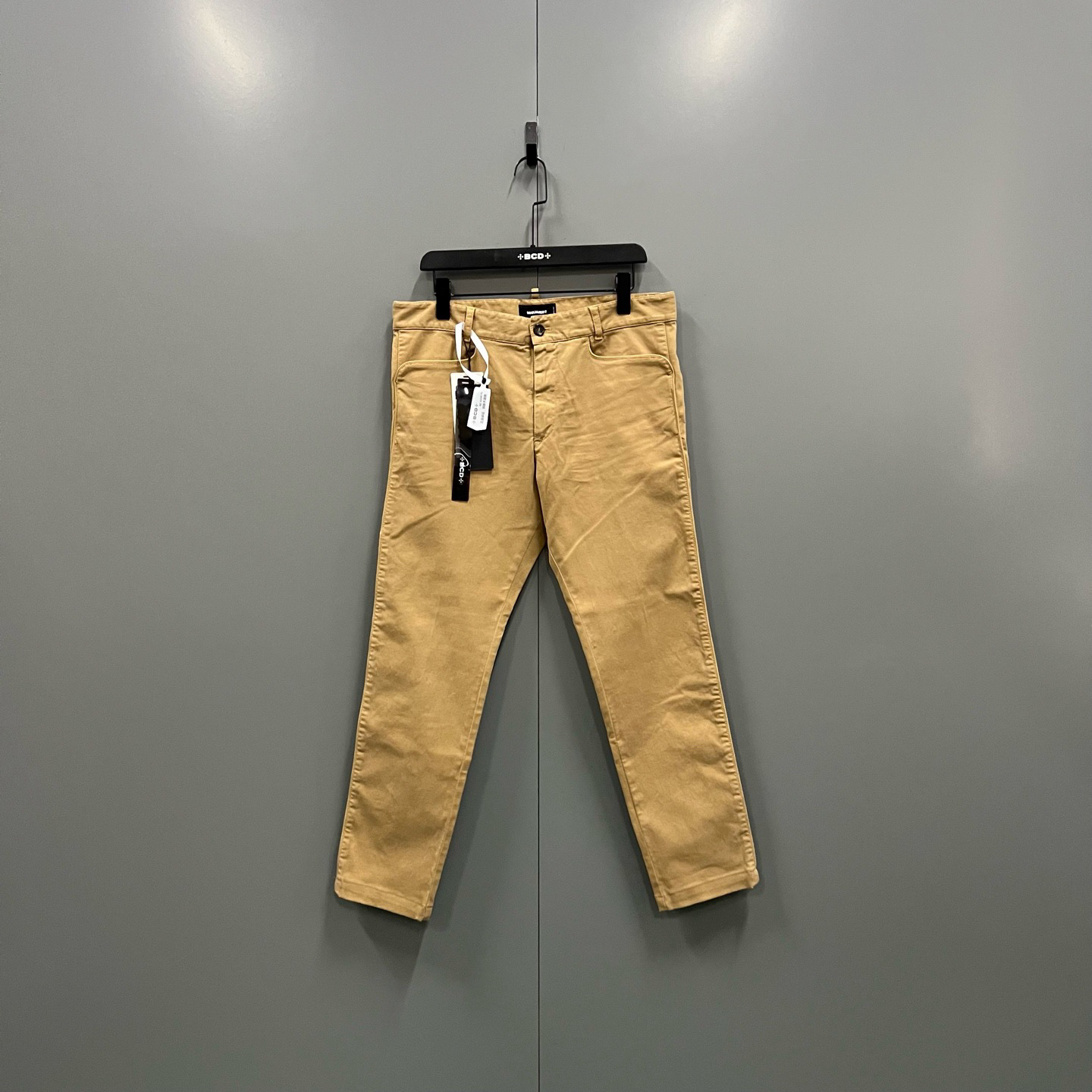 99新 maje (ll) DSQUARED2 卡其色牛仔裤 48码/020670