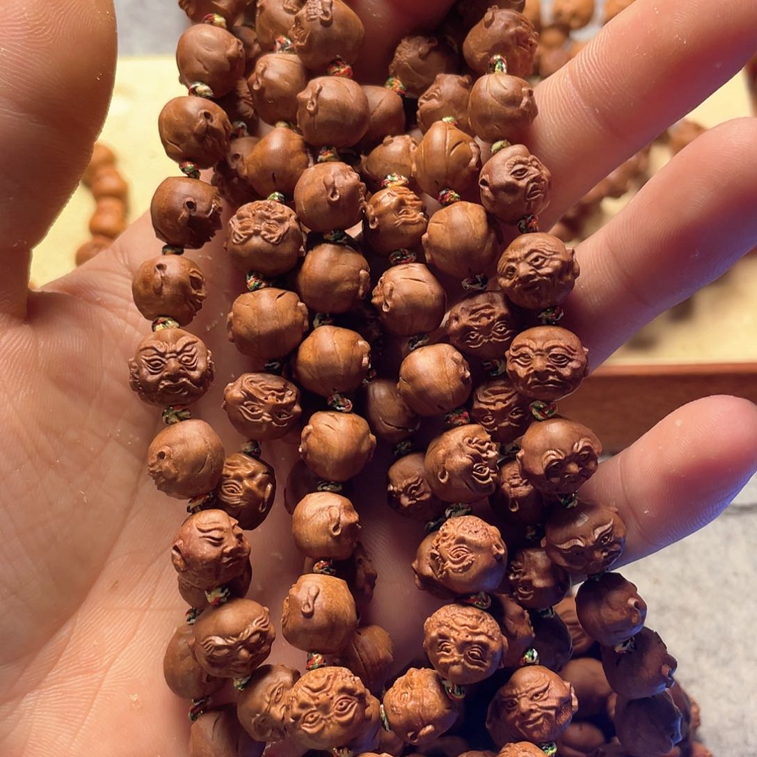 龙纹桃核雕刻罗汉108脖挂