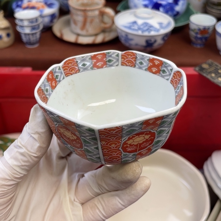 陶他家瓷器真美…开播了