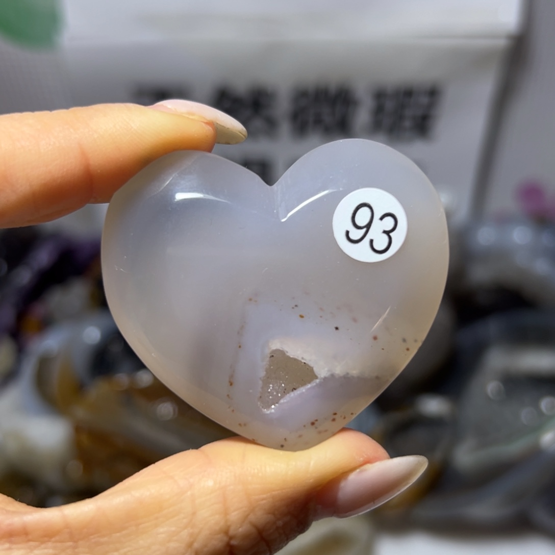 玛瑙/玉髓未镶嵌雕刻件