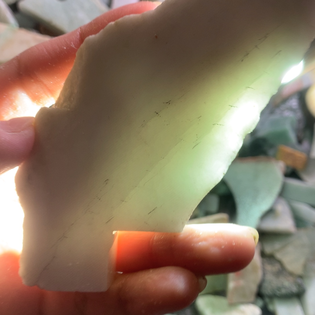 翡翠颈饰未镶嵌缅甸翡翠