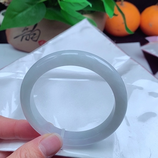 翡翠手镯未镶嵌   正圈56