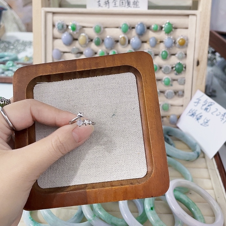 翡翠未镶嵌颈饰天然翡翠Ａ货