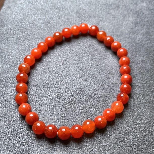 卡6mm左右-天然缅料A货红珠手串-多样性发一串
