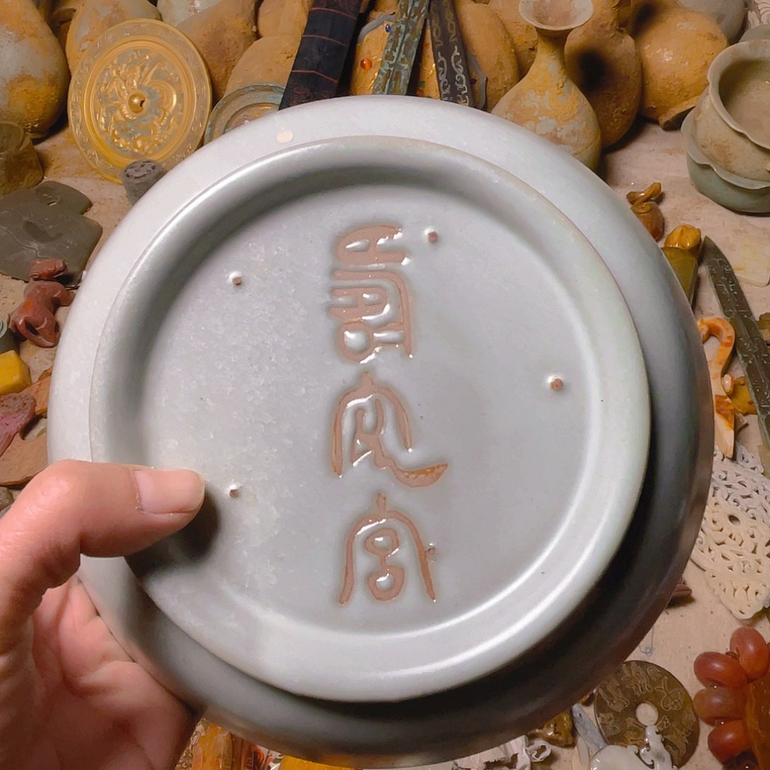 摆件坎坎坷坷走完一年后就走不