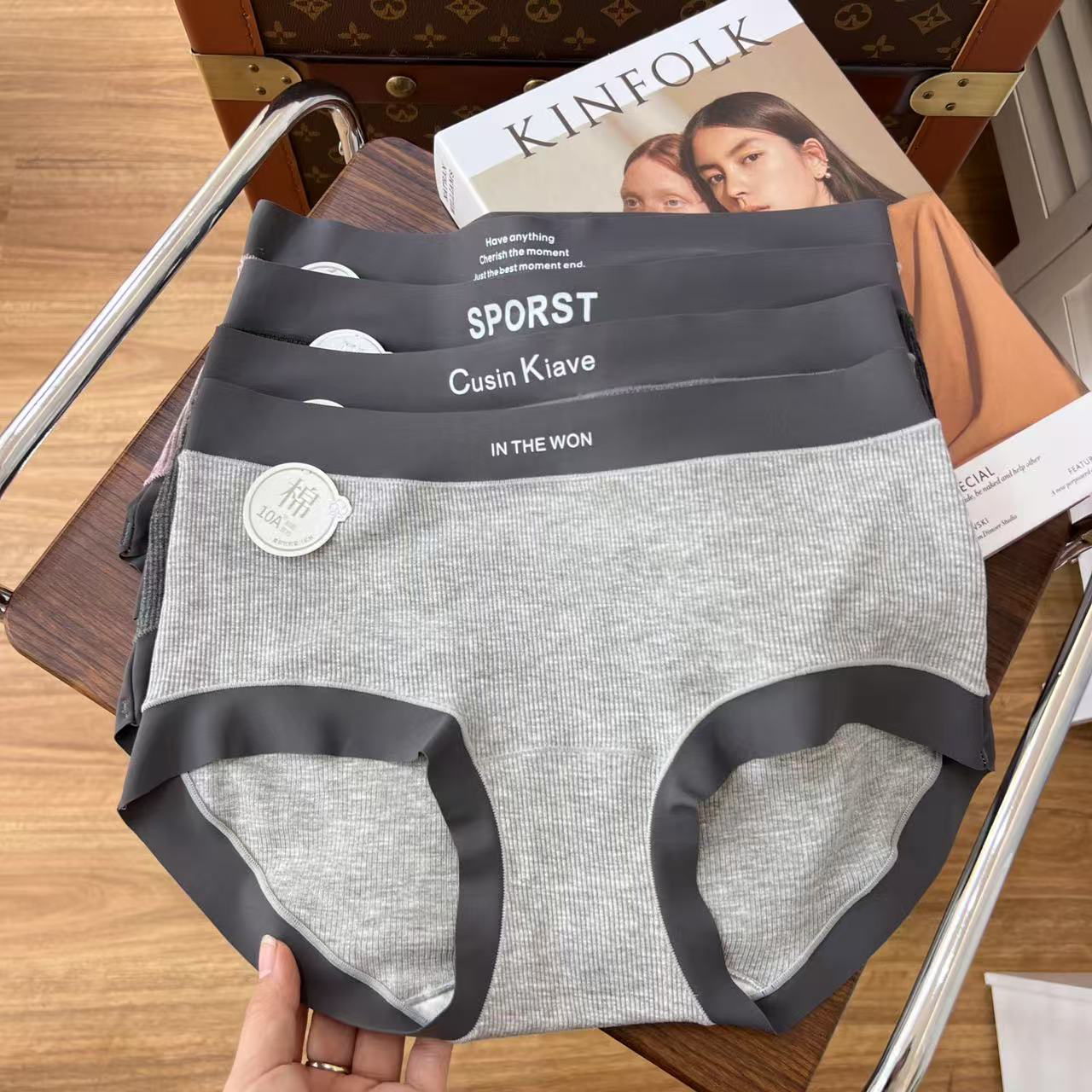 90-150斤10A棉女士内裤中腰柔软舒适亲肤透气三角底裤8121