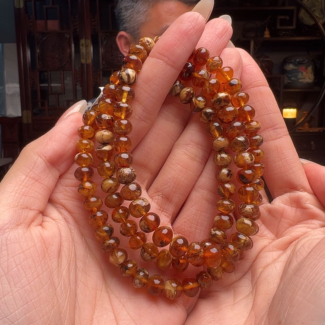 琥珀裸石未镶嵌抚顺琥珀20497-4。7mm