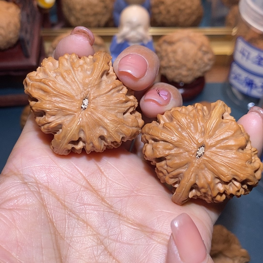 文玩核桃把件45秦宝