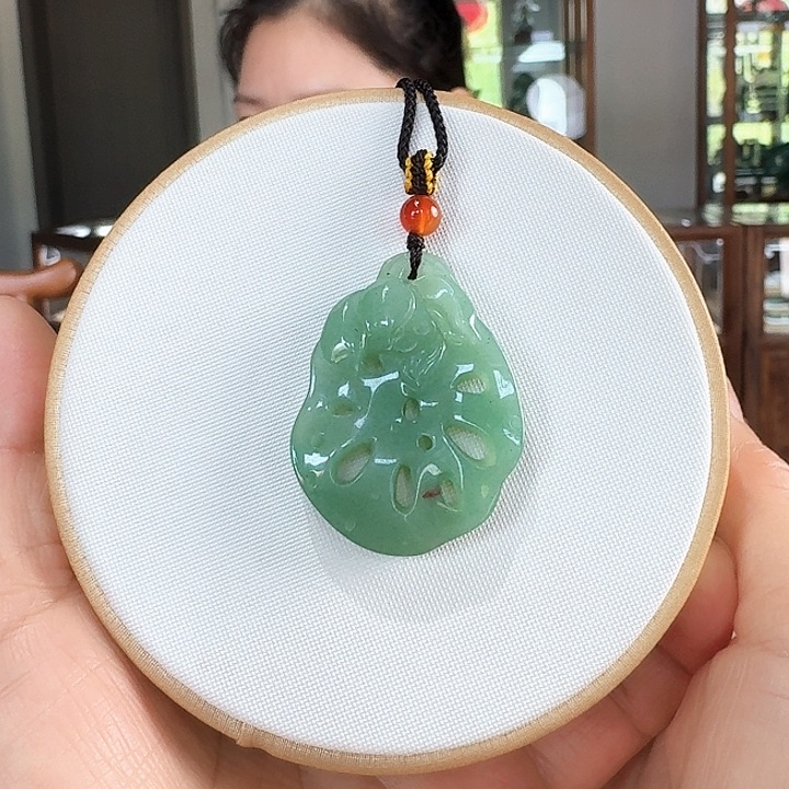 密玉（石英质玉）吊坠未镶嵌