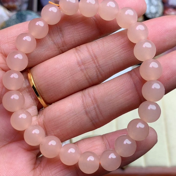 硅化珊瑚（珊瑚玉）颈饰未镶嵌