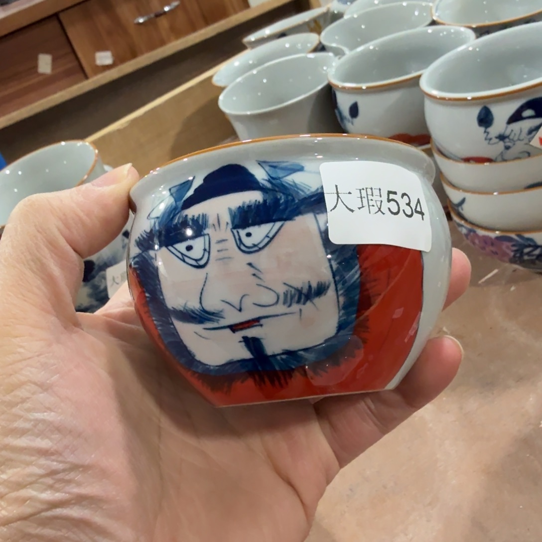 釉下手绘茶具微瑕