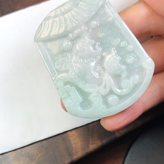 翡翠未镶嵌颈饰缅甸A货，每天下午1点半开播