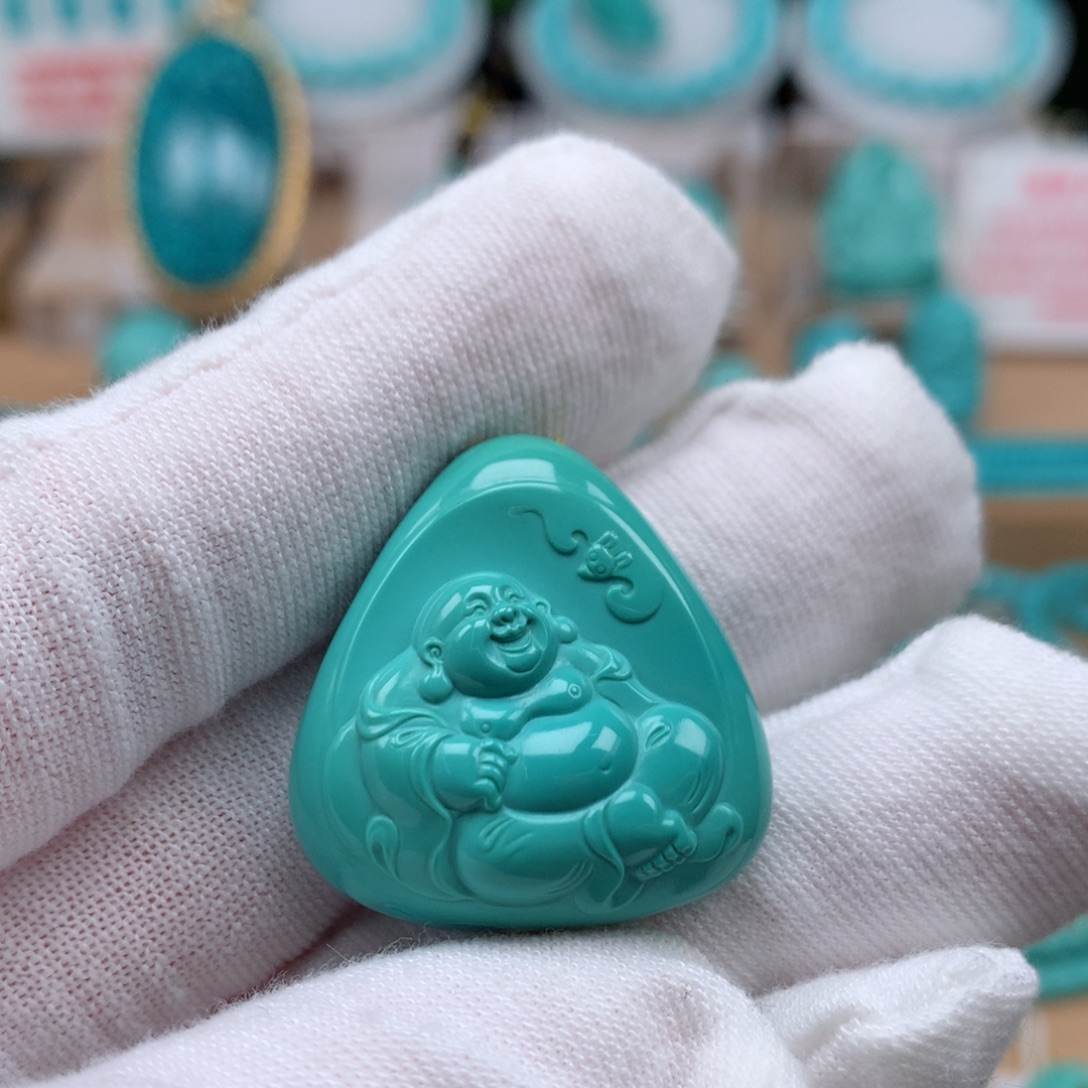 绿松石未镶嵌珠宝奇石